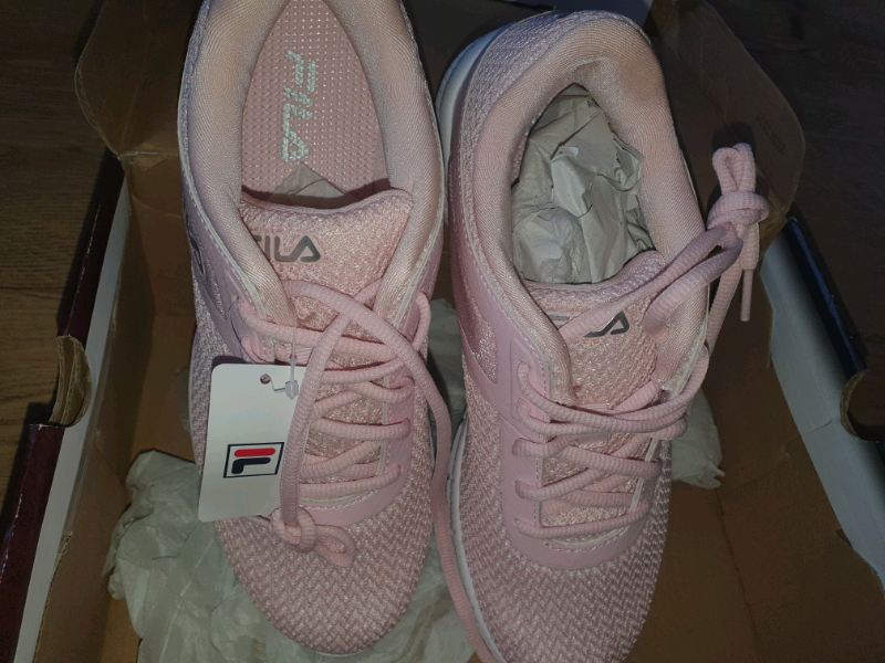 fila trainers size 5 womens